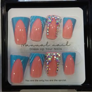 Pro Nails Exclusive: Aqua Glam Bling French Press-On Set